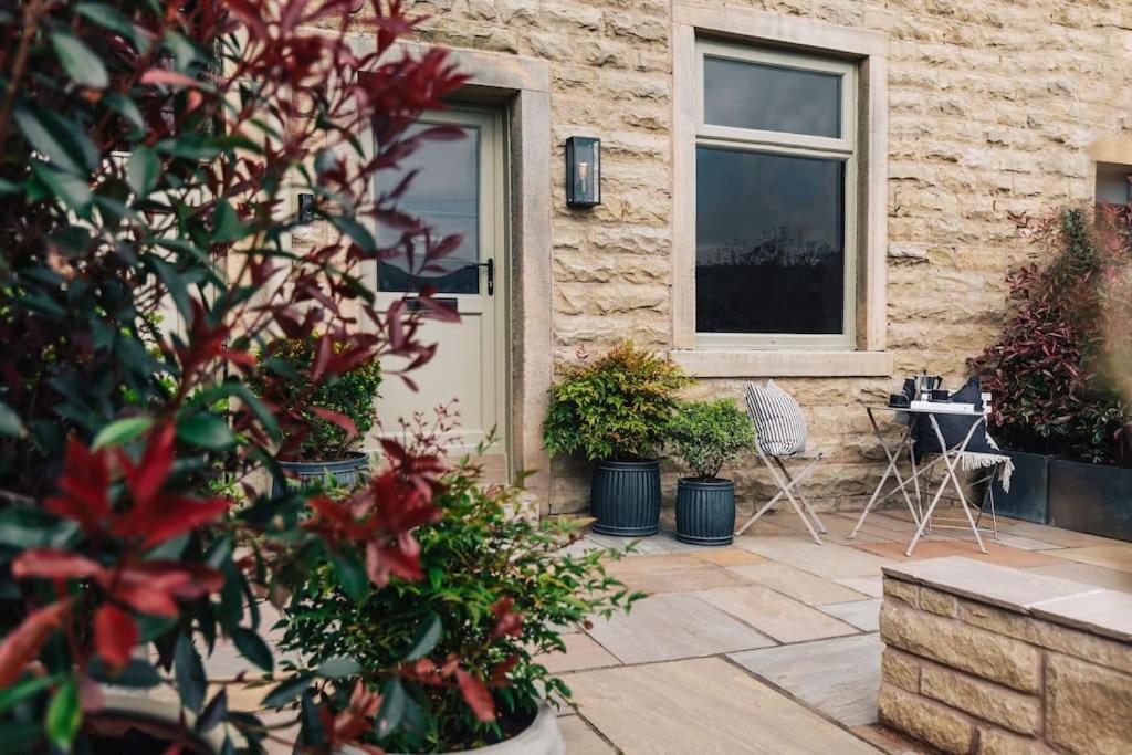 Alfred'S Ramsbottom - Suite One Exterior foto